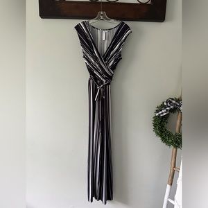 Emma & Michele full length navy/white jumpsuit